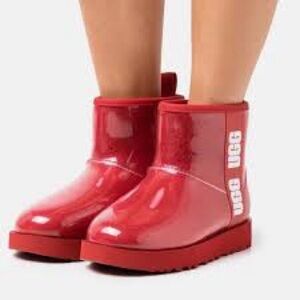 UGG Women’s Classic Mini Samba Boots Clear Red Size 5 NEW!